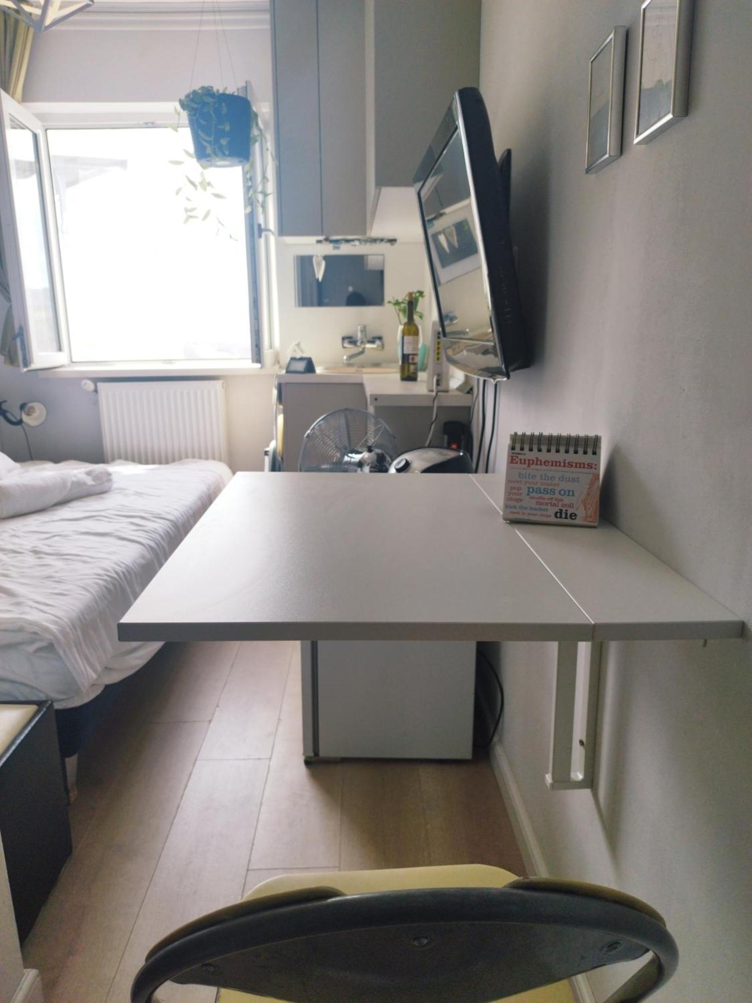 Nook With Stadium Vista Apartament *